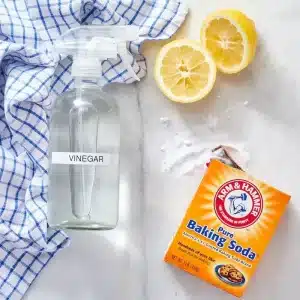 How to Clean Baking Pans With Baking Soda And Vinegar
