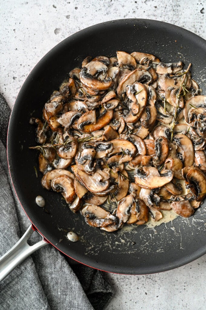 How to Cook Mushrooms in a Frying Pan
