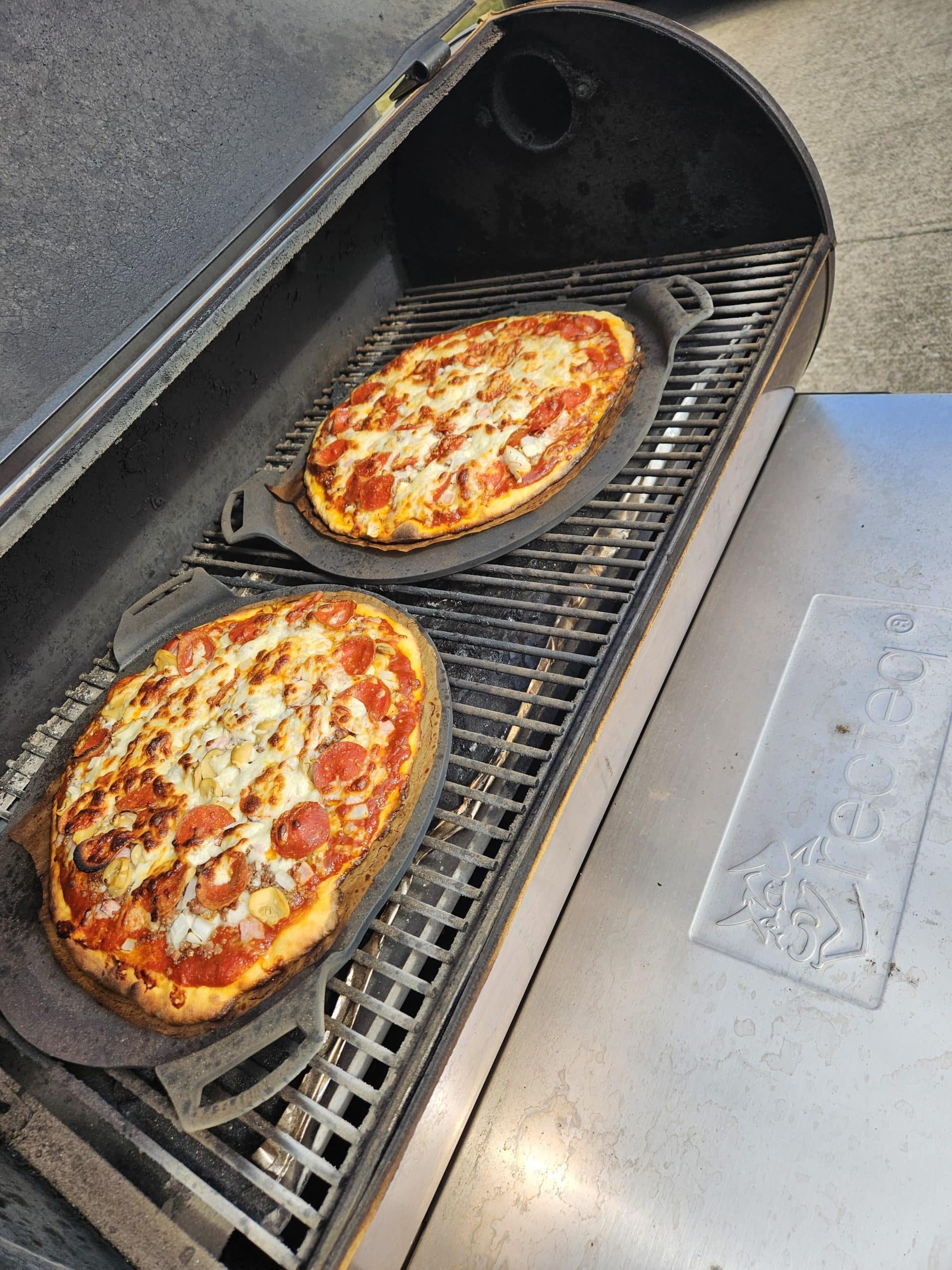 How to Cook Pizza on a Pellet Smoker