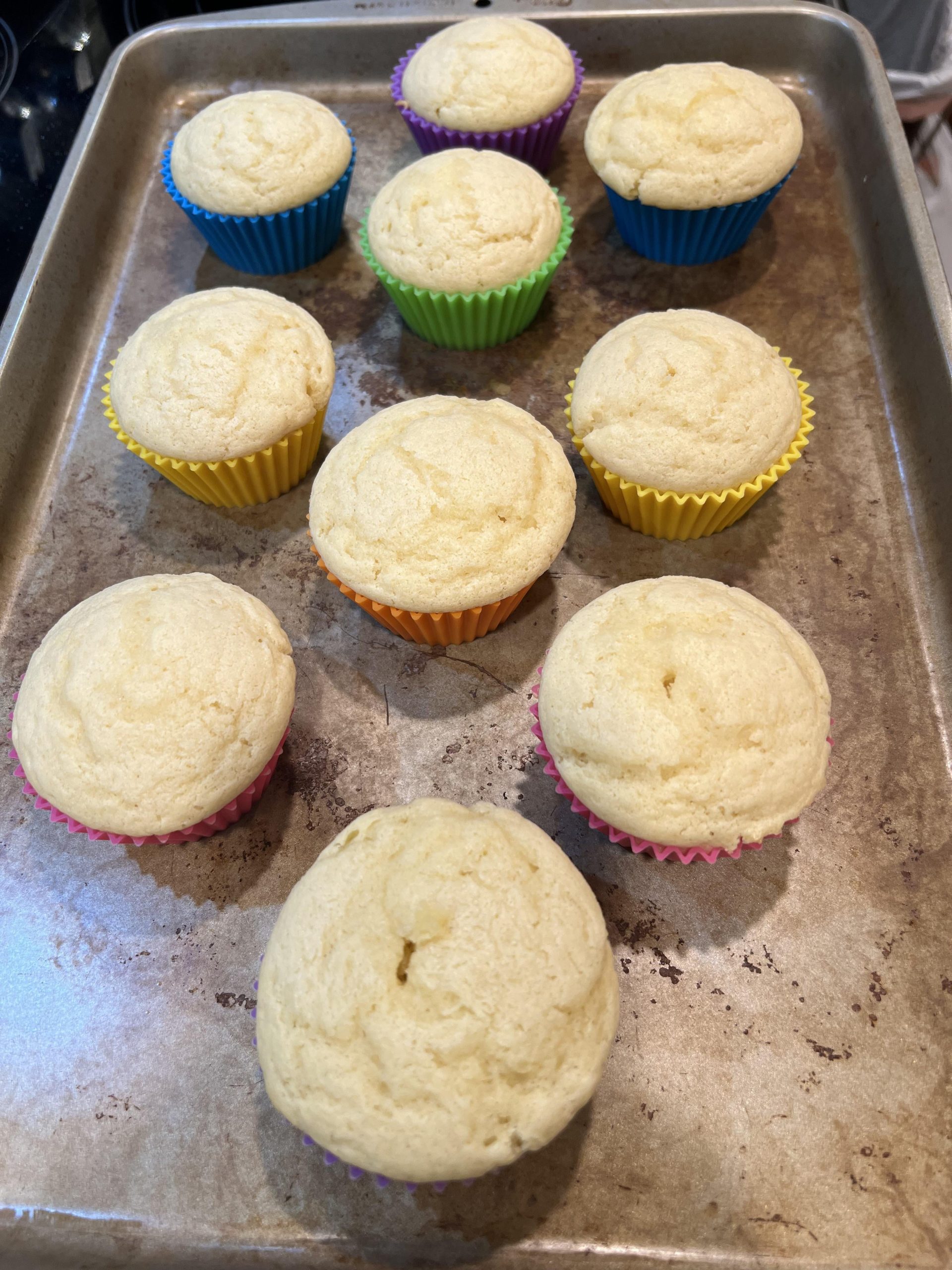 How to Grease Silicone Baking Cups