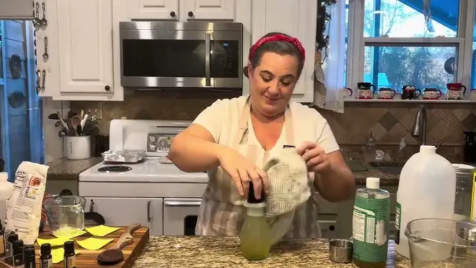 How to Make Kitchen Cleaner