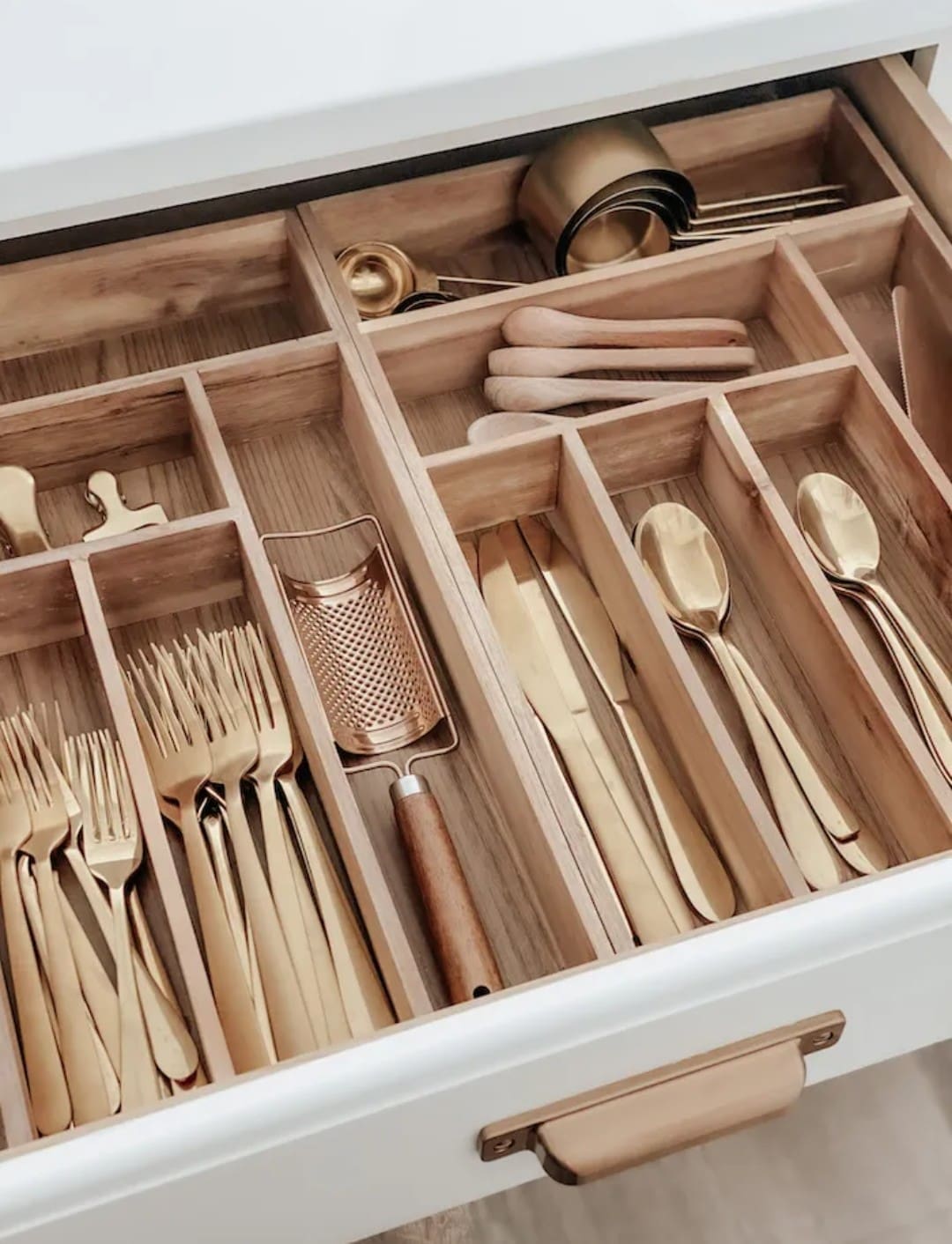 How to Organize Your Kitchen Utensil Drawer