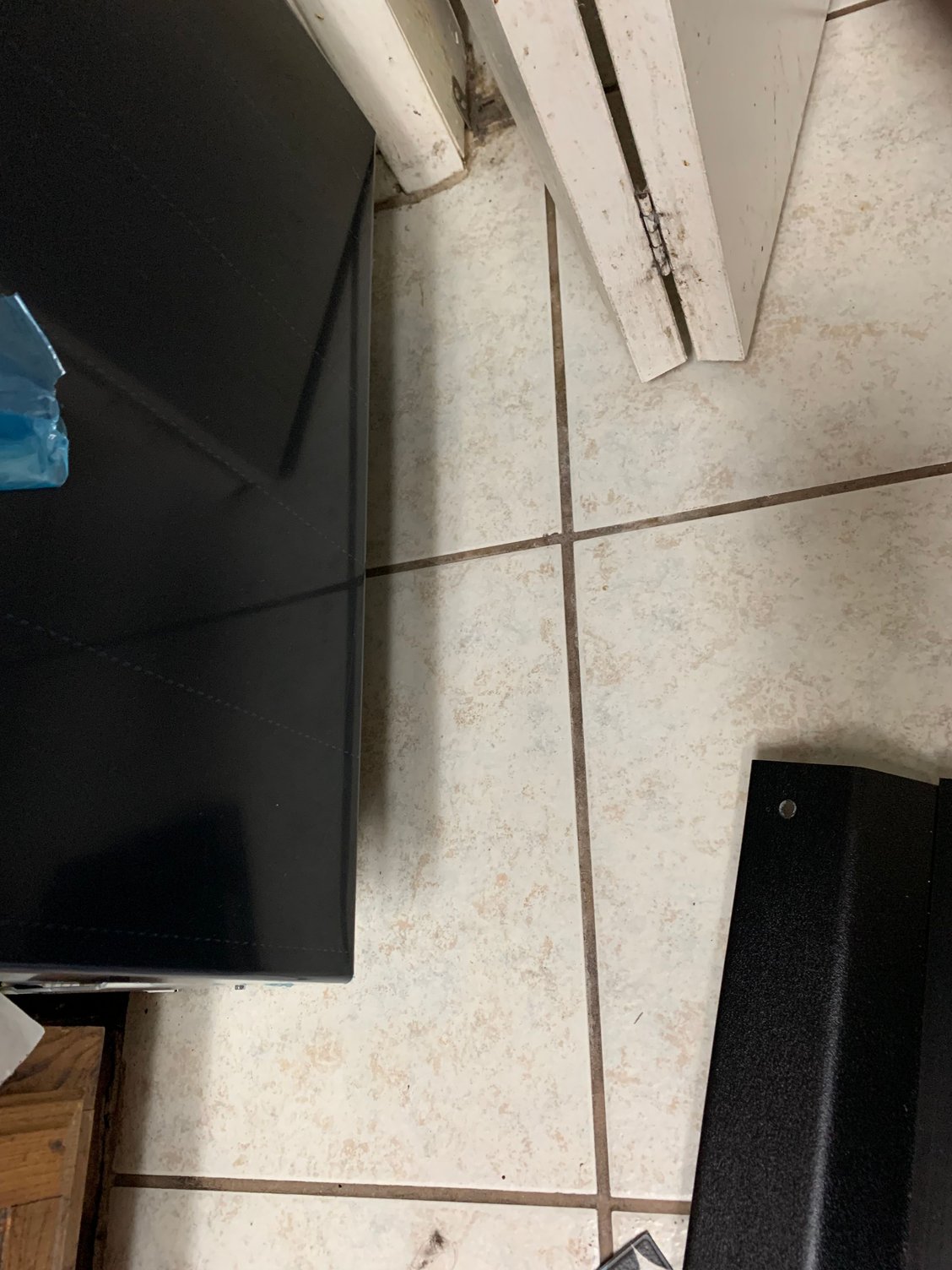 How to Remove Kitchen Tiles to Make Room for Dishwasher