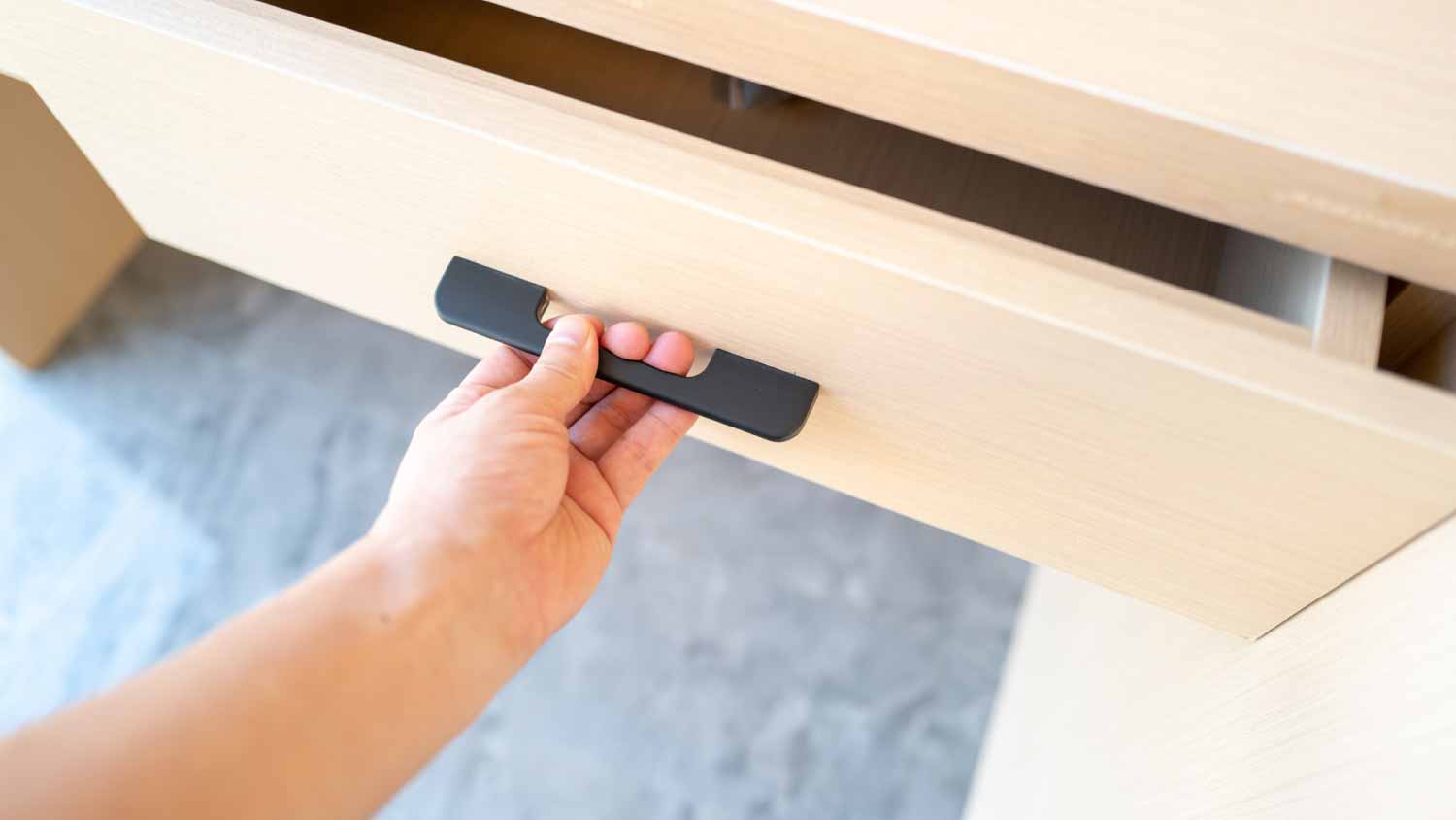 How to Repair Kitchen Drawer Front