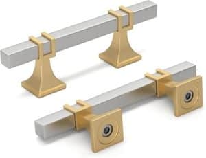 Mixed Metal Hardware in Kitchen