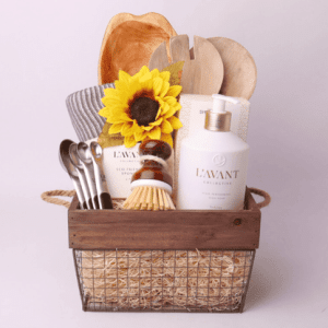What to Put in a Kitchen Gift Basket