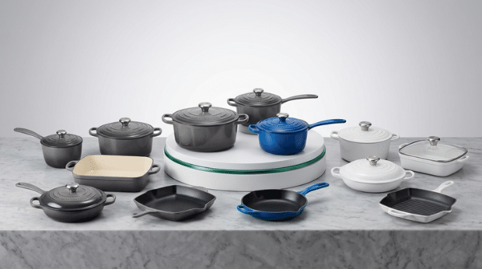 Le Creuset Signature Cast Iron Cookware Set